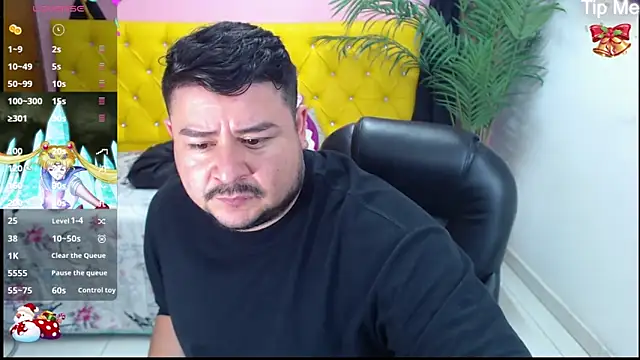 Snapshot of oso_dirty_ chatting on December 24, 5:55 pm oso dirty online show from December 24, 5:55 pm