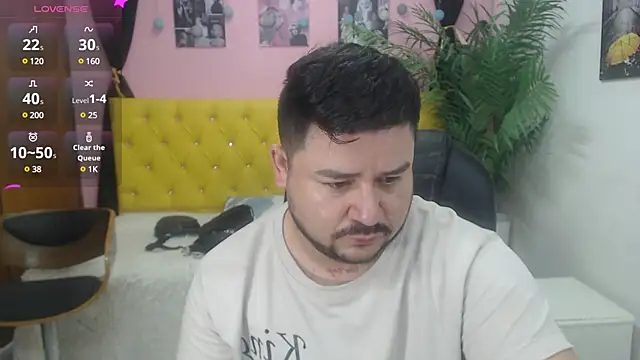 Snapshot of oso_dirty_ chatting on March 2, 5:31 pm oso dirty online show from March 2, 5:31 pm