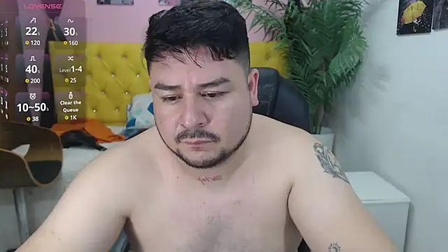 Snapshot of oso_dirty_ chatting on March 14, 5:24 pm oso dirty online show from March 14, 5:24 pm