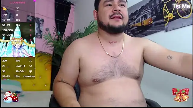 Snapshot of oso_dirty_ chatting on December 7, 5:42 pm oso dirty online show from December 7, 5:42 pm