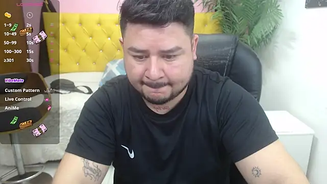 Snapshot of oso_dirty_ chatting on March 16, 5:28 pm oso dirty online show from March 16, 5:28 pm