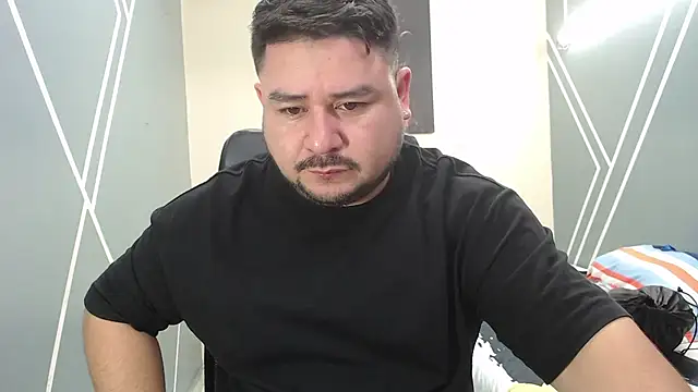 Snapshot of oso_dirty_ chatting on January 19, 5:18 pm oso dirty online show from January 19, 5:18 pm