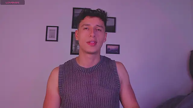 I Gabriel online show from March 12, 6:32 am