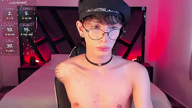 AndyWiilliams online show from March 19, 9:40 pm