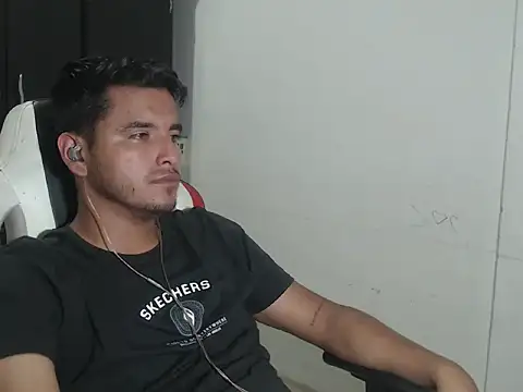 kylian 07 online show from December 16, 2:40 am