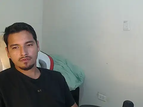 kylian 07 online show from August 9, 3:23 am