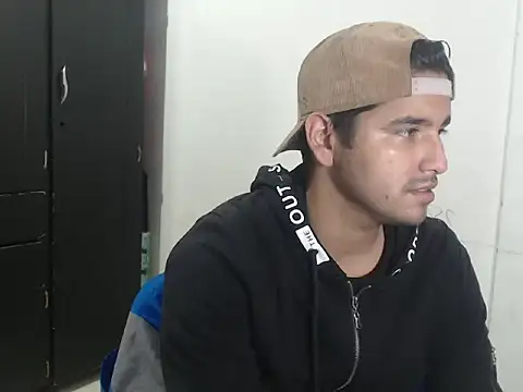 kylian 07 online show from November 14, 2:26 am