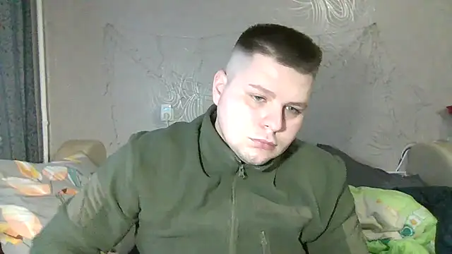 Snapshot of Volshebnik130_ chatting on January 25, 1:41 pm Volshebnik130  online show from January 25, 1:41 pm