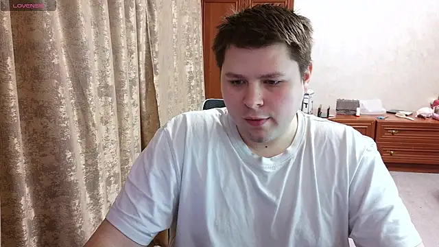 Volshebnik130  online show from March 21, 9:52 pm