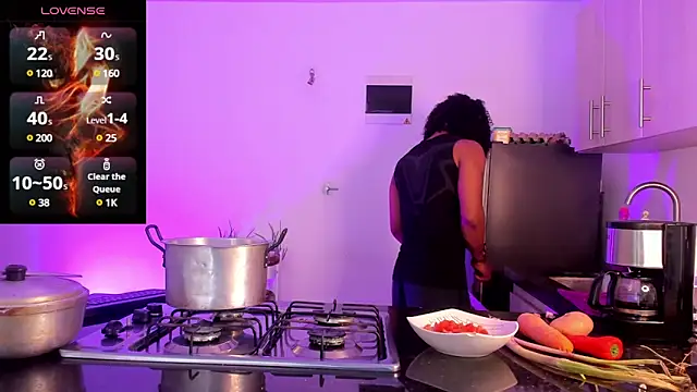 Lucas eevans online show from January 28, 5:24 pm