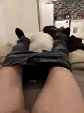 agitnizci13 online show from December 22, 7:21 pm