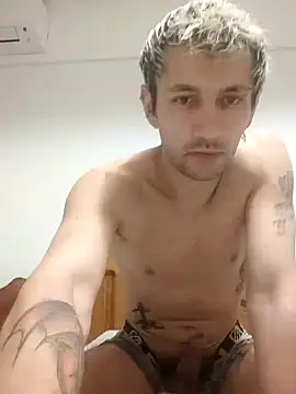 Snapshot of poissinet2 chatting on December 31, 4:27 am poissinet2 online show from December 31, 4:27 am