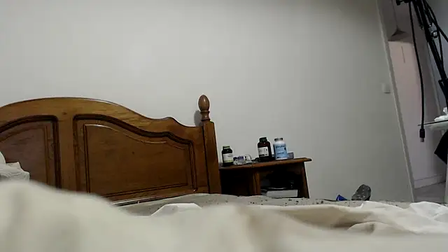 Snapshot of poissinet2 chatting on February 24, 6:58 pm poissinet2 online show from February 24, 6:58 pm