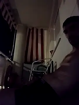 Snapshot of Ths005 chatting on September 16, 1:06 am Ths005 online show from September 16, 1:06 am