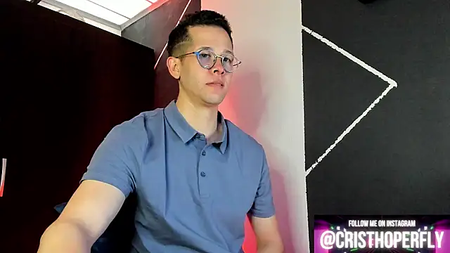 Snapshot of Cris_myster chatting on February 8, 9:15 pm Cris myster online show from February 8, 9:15 pm