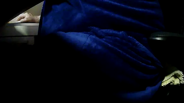 suedel65 online show from April 15, 4:01 am