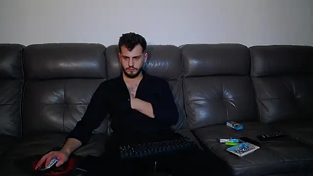 CrazyDom1 online show from March 8, 2:04 am