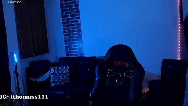 Thomass clark online show from March 6, 1:13 am