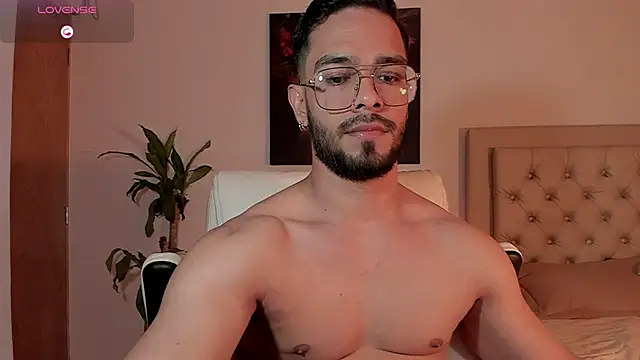 Josseph1  online show from September 29, 12:09 am