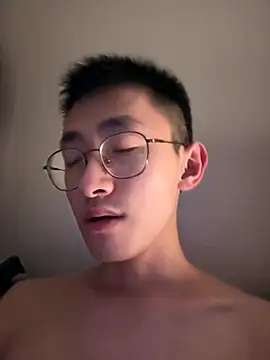 Snapshot of lewdAboyKawaii chatting on February 3, 6:07 pm lewdAboyKawaii online show from February 3, 6:07 pm