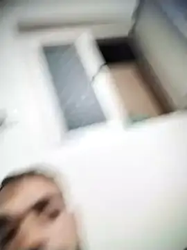 asezgin824 online show from April 19, 6:10 pm