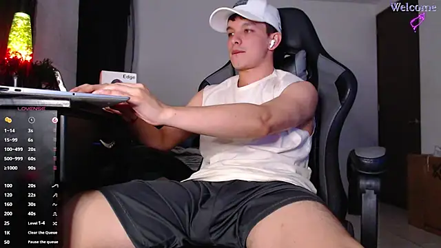 Angel-Twink online show from February 12, 2:39 am