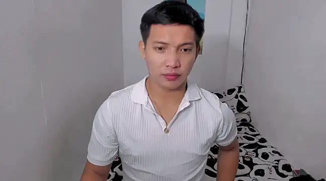 xSebastian19 online show from December 16, 4:27 pm