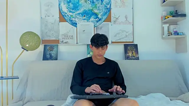 logan thomas online show from February 1, 5:22 pm