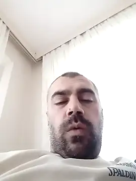 kevgir08 online show from December 9, 9:49 am