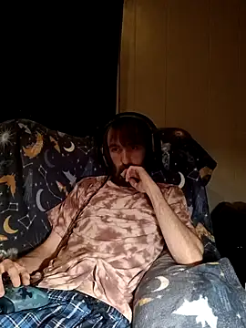 Snapshot of ShadowyTube chatting on March 16, 3:47 am ShadowyTube online show from March 16, 3:47 am