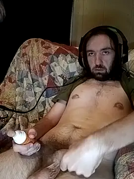 Snapshot of ShadowyTube chatting on October 5, 4:38 am ShadowyTube online show from October 5, 4:38 am