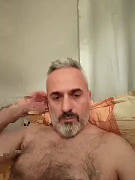 pussylove39 online show from May 7, 9:37 pm