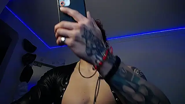 strongboy  online show from March 16, 10:20 pm