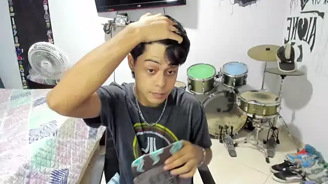 Zack falcon online show from October 18, 3:44 am