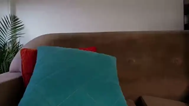 Robyn Miller online show from November 20, 7:45 pm