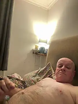 locallad88 online show from January 8, 4:34 pm