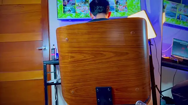  DANTE BIGASS online show from November 29, 9:17 pm