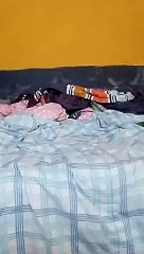 LULE37587001 online show from February 16, 2:59 pm