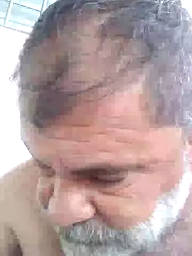 Snapshot of Peludo173317 chatting on October 6, 6:34 pm Peludo173317 online show from October 6, 6:34 pm
