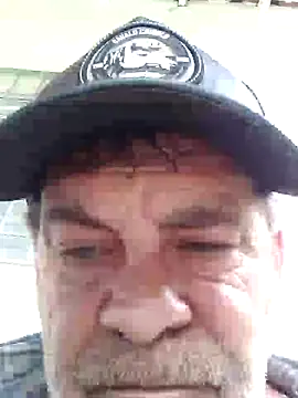 Snapshot of Peludo173317 chatting on September 25, 6:51 pm Peludo173317 online show from September 25, 6:51 pm