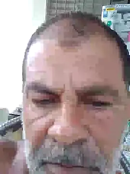 Snapshot of Peludo173317 chatting on December 7, 12:13 pm Peludo173317 online show from December 7, 12:13 pm