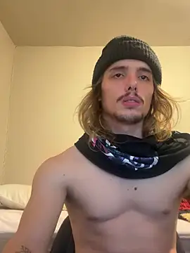 trippyski online show from February 3, 5:07 am