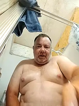 lawndad79 online show from October 16, 12:29 am