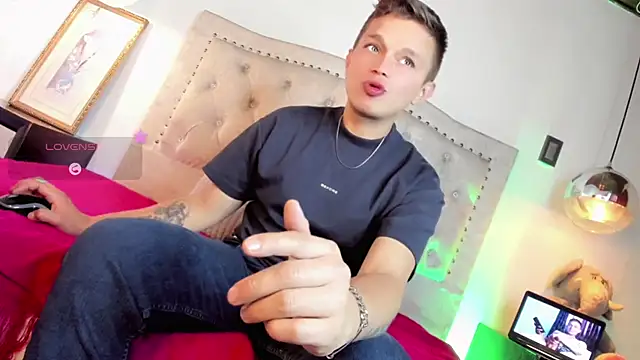 Tim wolf online show from November 18, 9:28 pm