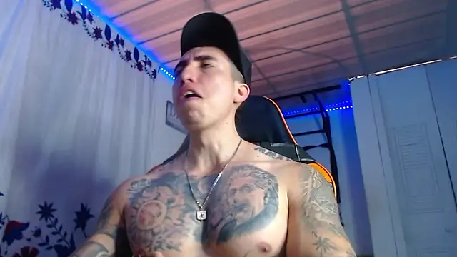 Adam Hudsond online show from January 7, 2:00 pm