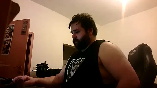 Snapshot of Superbearc89 chatting on December 19, 8:34 pm Superbearc89 online show from December 19, 8:34 pm