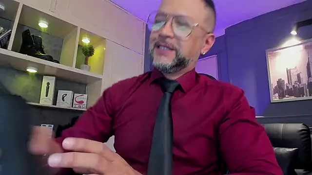 MrFrank tattoo online show from January 10, 12:53 pm