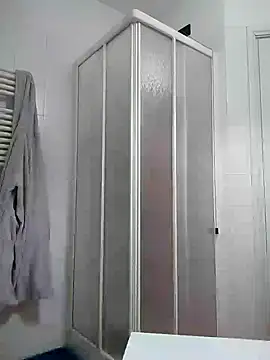 woww791 online show from December 13, 9:09 pm