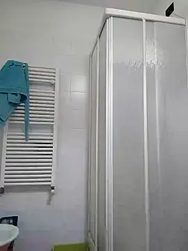 woww791 online show from December 18, 6:46 pm