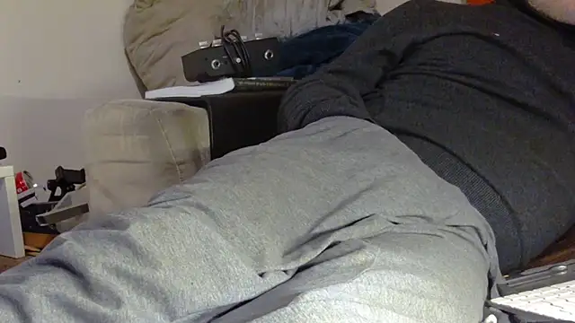 mike30nbg online show from February 24, 9:04 pm